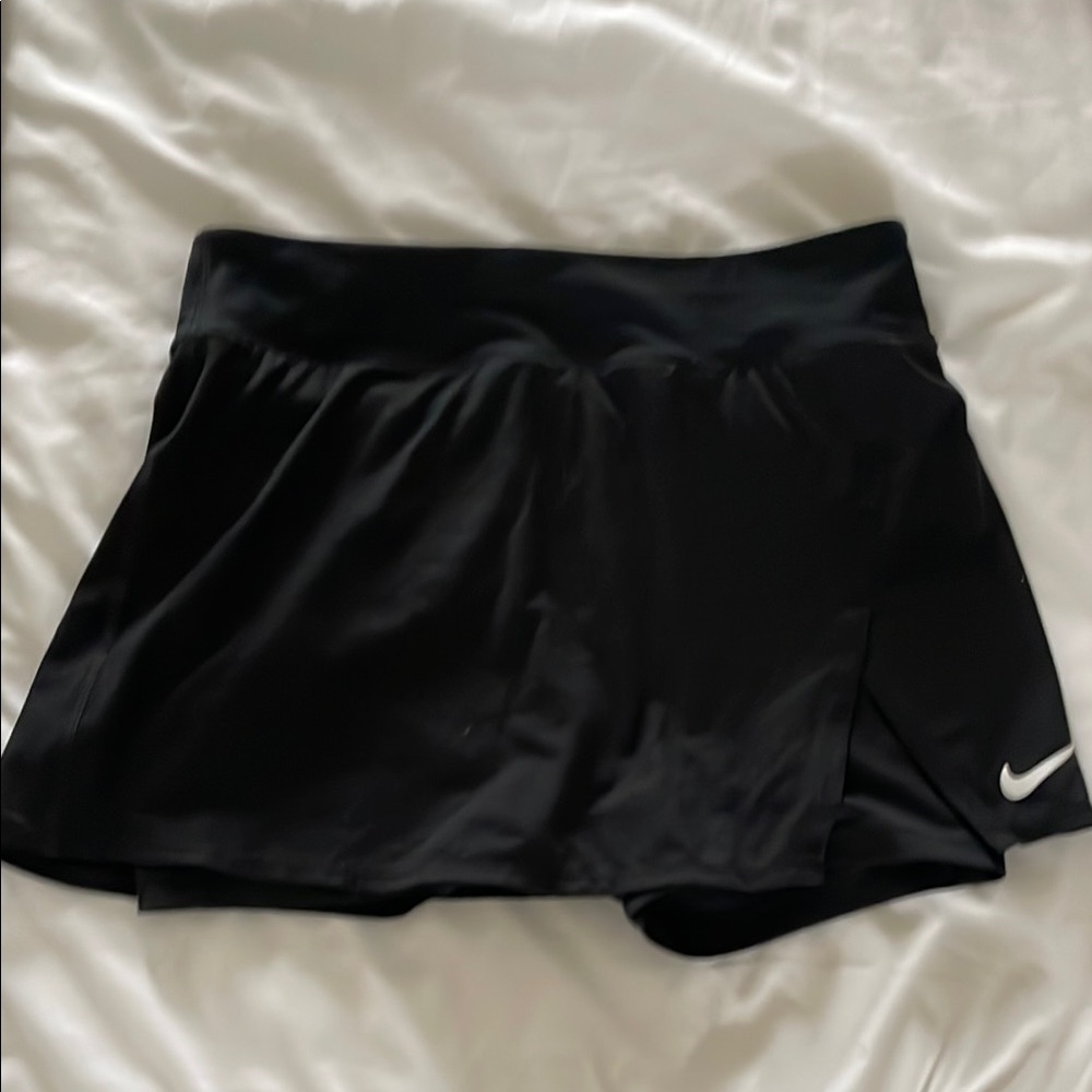 Nike Women's Black tennis skirt